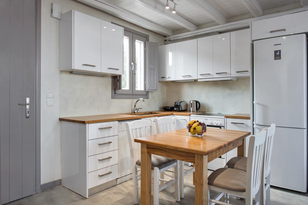 Gonia Residences Pyrgos Kallistis Exterior photo